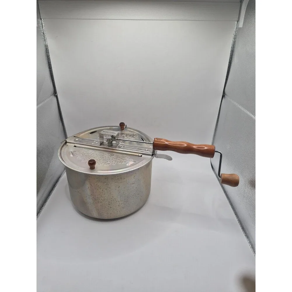Whirley Pop Wabash Valley Farms 6 Qt Stovetop Popcorn Popper - retro